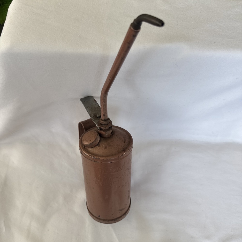 Vintage Original‎ 1 Qt Oiler 1930's Golden Rod Dutton-Lainson Hastings NE USA